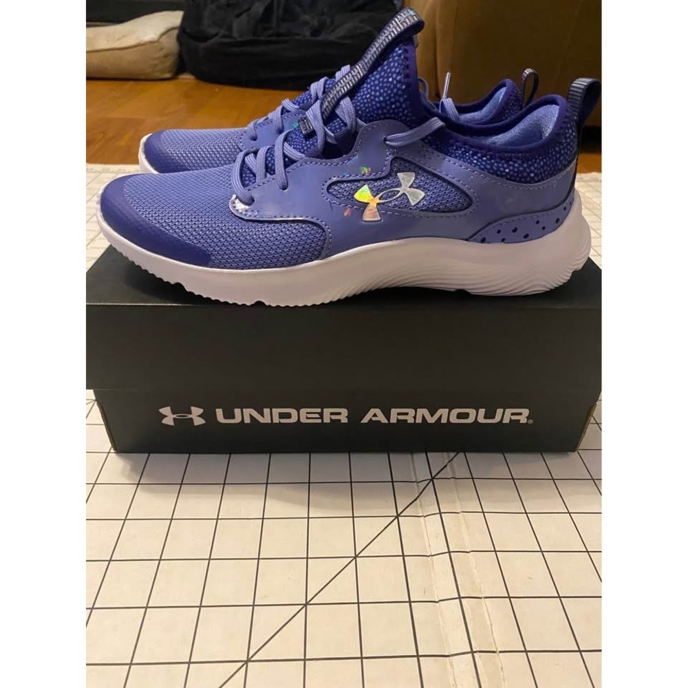 Girls sz 6Y Under Armour Purple Sneakers UA GGS Infinity 2.0 Print